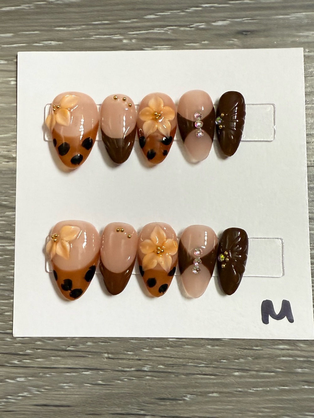 Chocolate Floral Press-On Nails - Beige & Brown Women's Set